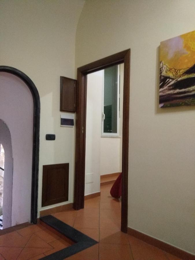 Home In Love: Vicoletto Dei Presepi Napoli Ngoại thất bức ảnh