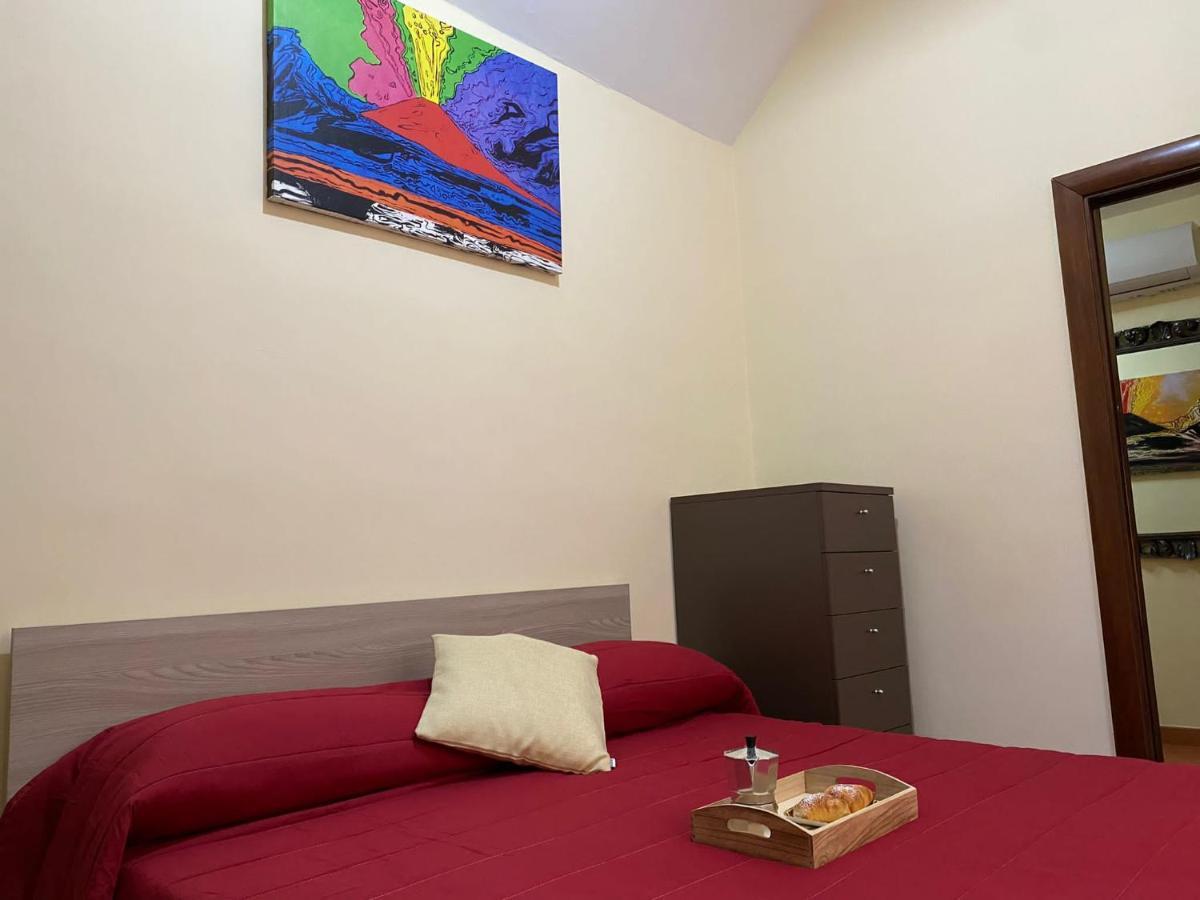 Home In Love: Vicoletto Dei Presepi Napoli Ngoại thất bức ảnh