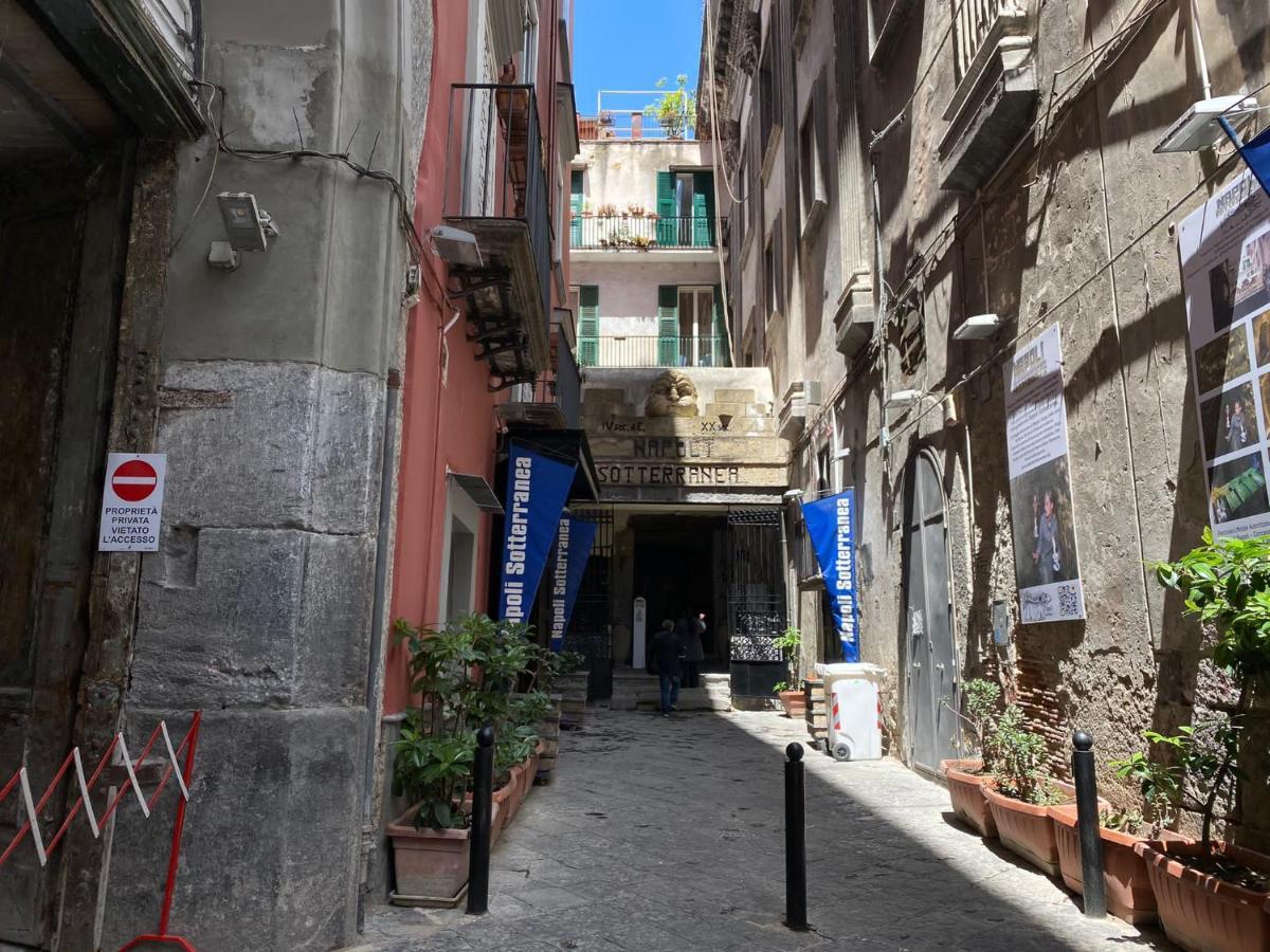 Home In Love: Vicoletto Dei Presepi Napoli Ngoại thất bức ảnh