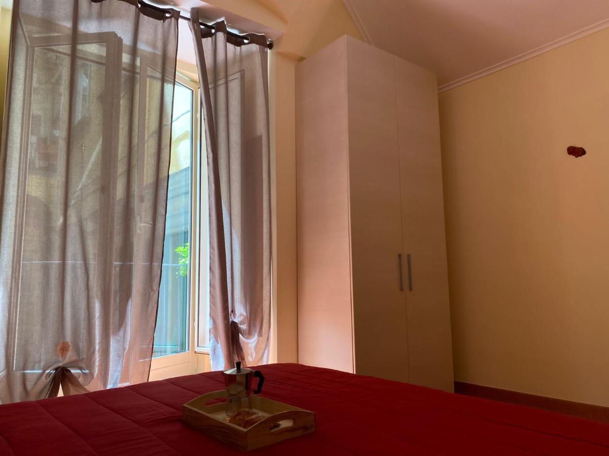 Home In Love: Vicoletto Dei Presepi Napoli Ngoại thất bức ảnh