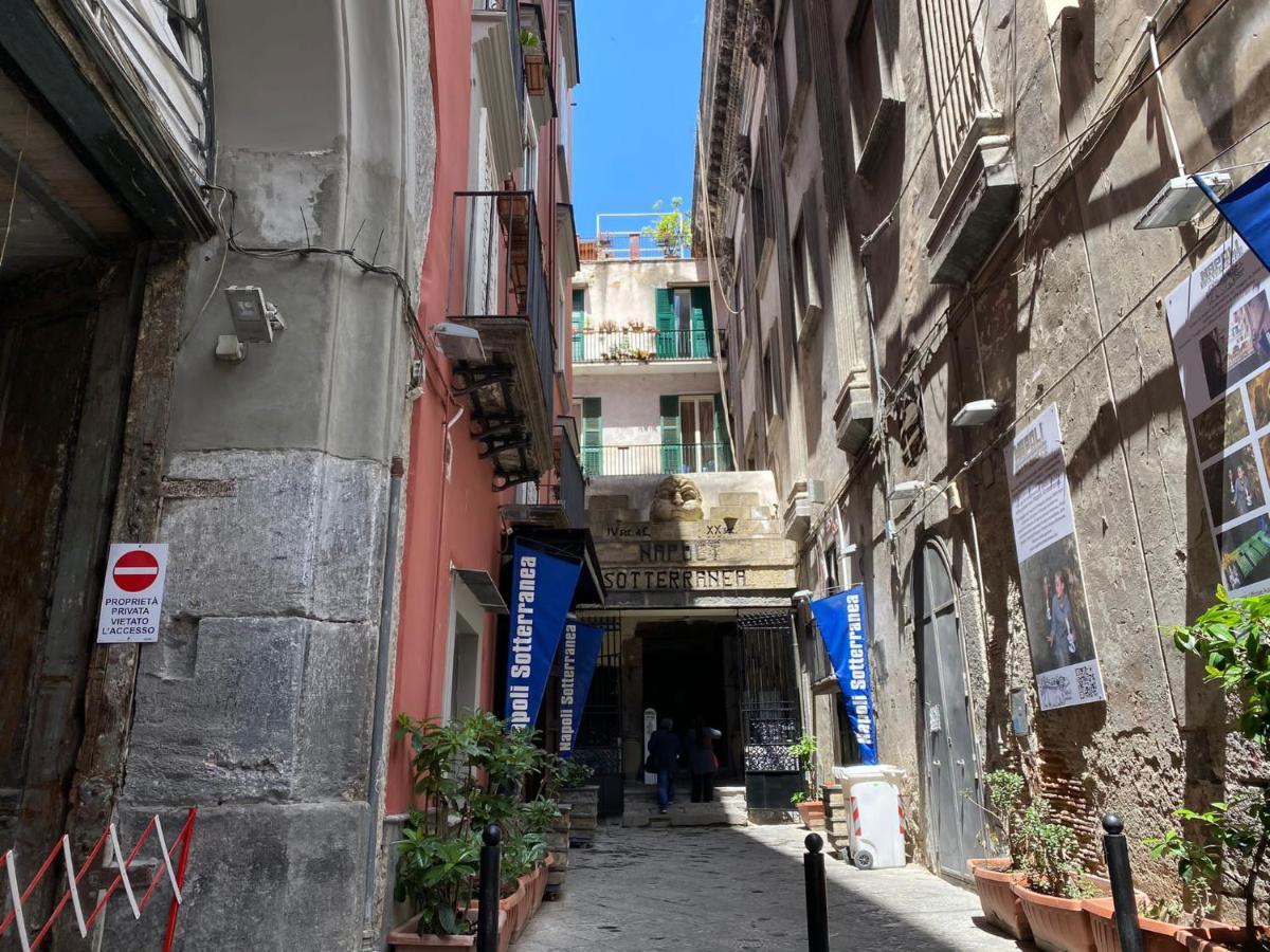 Home In Love: Vicoletto Dei Presepi Napoli Ngoại thất bức ảnh