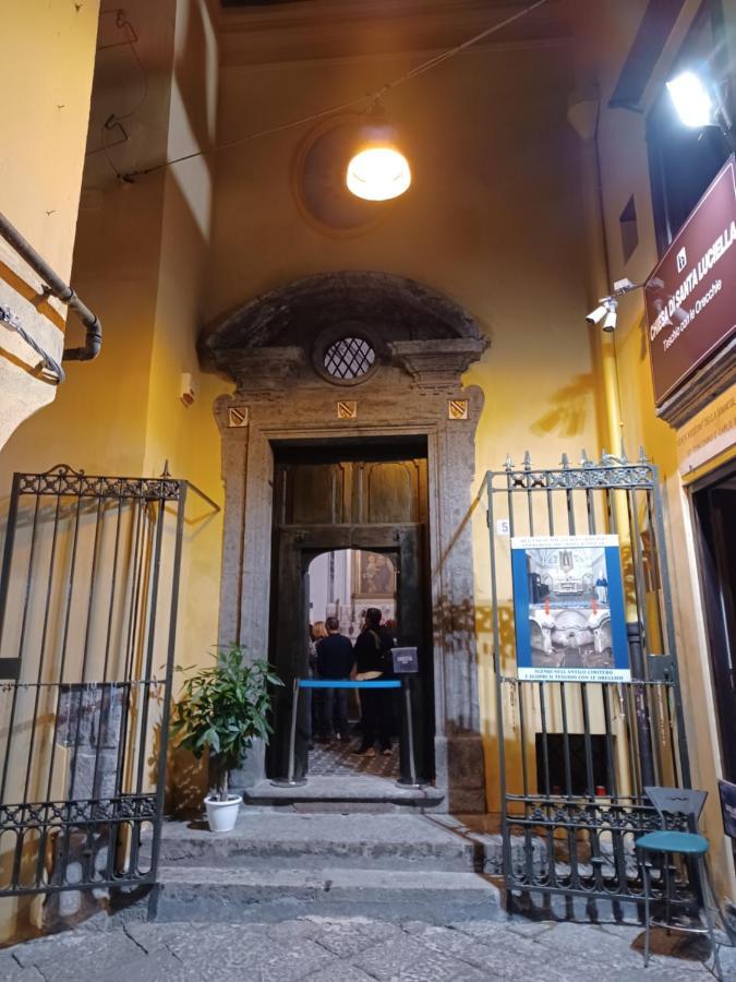 Home In Love: Vicoletto Dei Presepi Napoli Ngoại thất bức ảnh