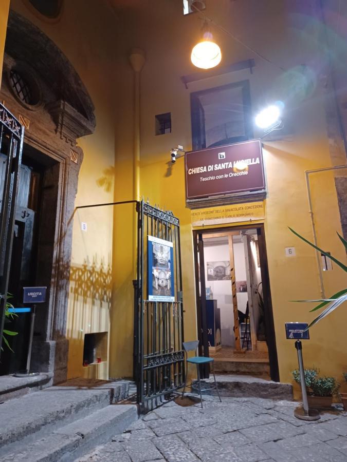 Home In Love: Vicoletto Dei Presepi Napoli Ngoại thất bức ảnh